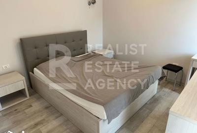 Casă cu 8 camere cu Teren 1037 Mp în Central - 9