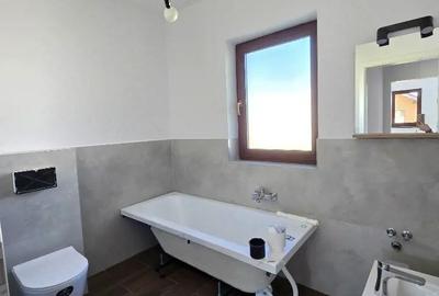 Casă cu 4 camere cu Teren 300 Mp în Giroc - 3