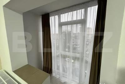 Apartament cu 3 camere semidecomandat, mobilat în Central - 1