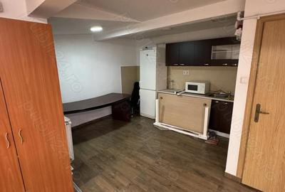 Spațiu comercial, de 47 mp, în Iris - 2