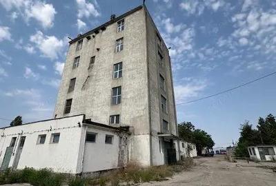 Spațiu comercial, de 17,059 mp, în Nord - 9