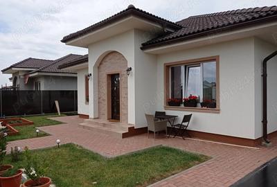 Casă cu 4 camere în Hărman - 1