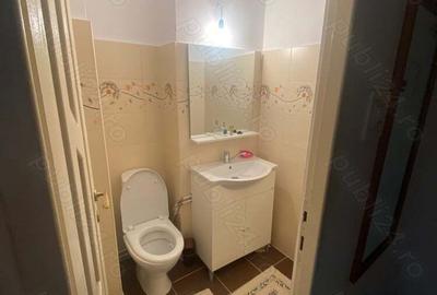 Apartament 3 camere Etaj 3 complet mobilat utilat Apartament 3 camere Etaj 3 complet mobilat utilat - 10