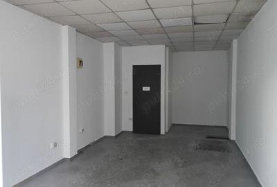 Spațiu comercial, de 27 mp, în Central - 1
