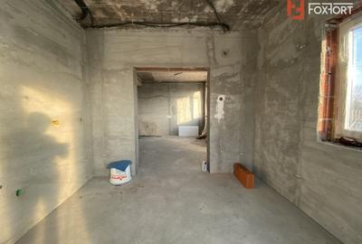 Casa tip triplex cu 4 camere de vanzare in Sanandrei - 9