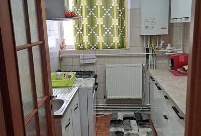 Apartament de vanzare 2 camere 38000 euro negociabil - 1