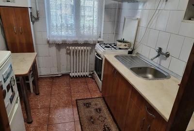 Apartament cu 2 camere decomandat în Precista - 2