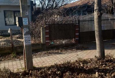 Vand, schimb casa la curte - 4