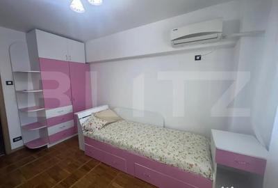 Apartament cu 3 camere decomandat în Central - 1