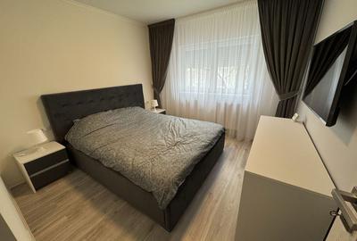 Apartament cu 2 camere decomandat în Micro 17 - 4