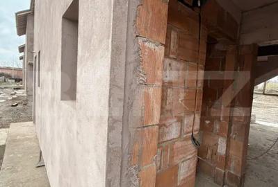Casă cu 4 camere cu Teren 252 Mp în Rudului - 15
