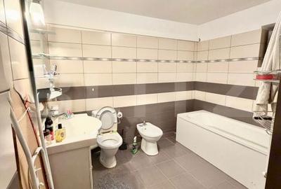 Casă cu 4 camere cu Teren 123 Mp în Șcheia