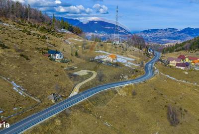 Teren de 985 mp, în Fundata - 8