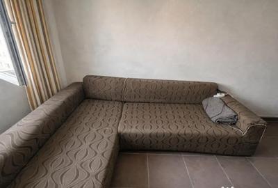 Garsonieră, mobilată în Girocului