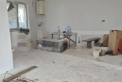 Casă cu 3 camere cu Teren 1500 Mp în Unirii - 11