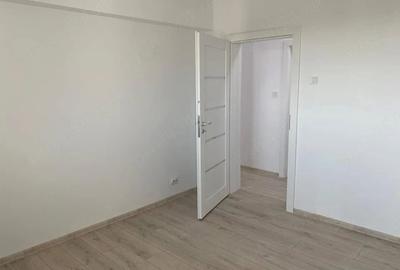 Apartament cu 4 camere decomandat în Central - 5