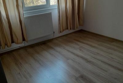 Apartament cu 2 camere semidecomandat în Central - 1