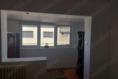 Vand Apartament 2 camere - 3