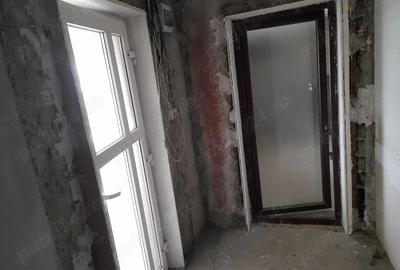 Casă cu 2 camere în Nenișori - 1