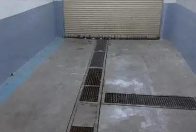 1100mp util IMENSA VILA P+1+M+ 2 spatii comerciale, zona Centrala - 3