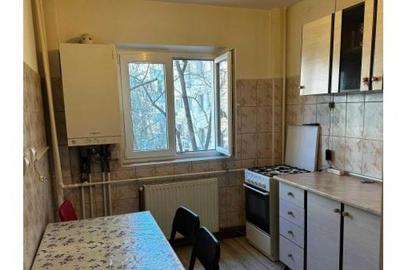 Apartament cu 3 camere decomandat în Dristor - 2