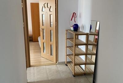 1 Decembrie 1918 Auchan Titan aproape de metrou - 3