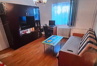 Apartament cu 2 camere semidecomandat, mobilat în Brâncoveanu