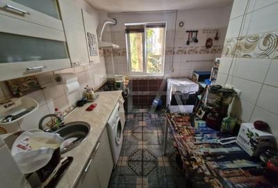 Apartament cu 3 camere la 650 de metri de statiile de tramvai 19 si 49 - 11