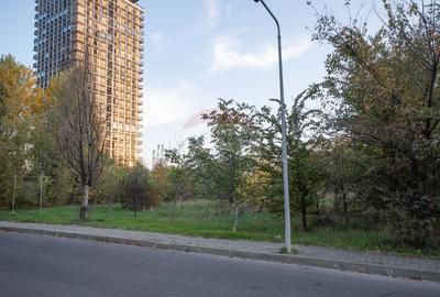 Teren de 1800 mp, în Văcăresti - 4