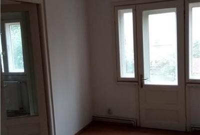 Casa 6 camere de inchiriat , curte, 170 mpu  zona Gara Nord - 11