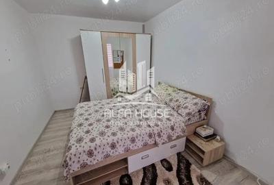 Inchiriez 2 camere zona Comisariat - 12