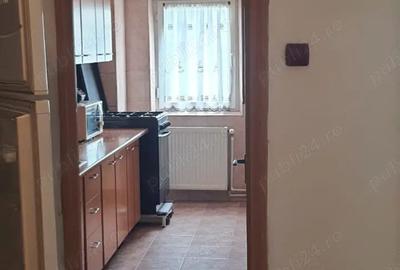 Inchiriez garsoniera Inchiriez garsoniera - 6