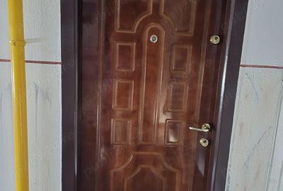 Apartament de vanzare - 3