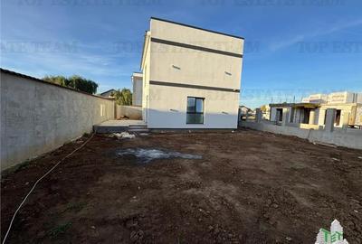 Casa  premium individuala de vanzare langa Craiova - 15
