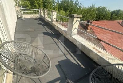 Casă cu 3 camere cu Teren 385 Mp în 14 Mai - 7