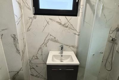Apartament cu 3 camere în Păcurari - 2