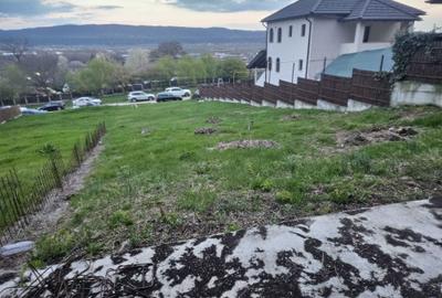 Teren de 580 mp, în Troianu - 3