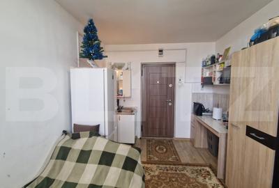 Camera de camin de vanzare, mobilata, in zona Tractorul - 10