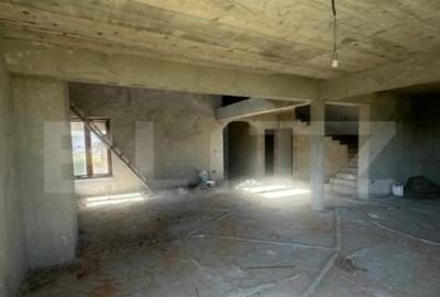 Casă cu 7 camere cu Teren 2600 Mp în Rădăuți - 12