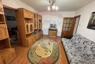 Apartament cu 2 camere de inchiriat-zona Cora Apartament cu 2 camere de inchiriat-zona Cora - 1