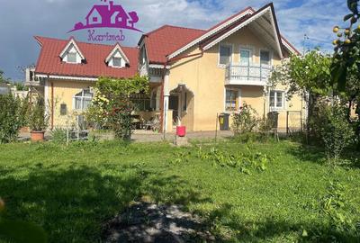 Casă cu 5 camere cu Teren 665 Mp în Salca - 13