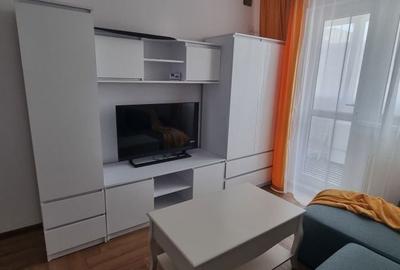 Garsonieră decomandată în Central - 7