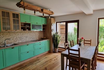 Casa tip duplex, finisata, mobilata si echipata utilitar. - 3