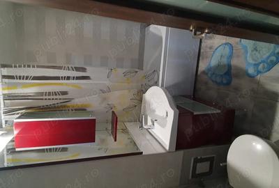 Apartament cu 3 camere decomandat în Faleza Nord - 2