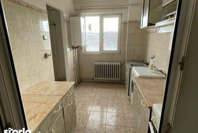 Apartament cu 3 camere în Podu Roș - 4