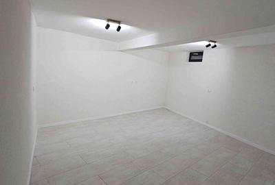 Casă cu 5 camere cu Teren 175 Mp în Tineretului - 12