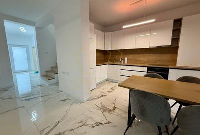 Duplex despartit prin garaj cu 5 camere  |  Dumbravita - 3