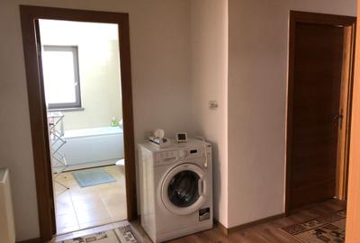 Apt. 4 camere, dec. Exercitiu, centrala, balcon, lux, bloc fond nou. - 6