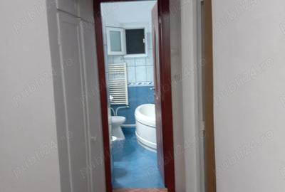 Vand apartament cu trei camere Str Doctor Hacman Nr 34 STR Dr.Hacman (la fantana) - 1