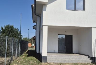 Casa in Bucovat - 2